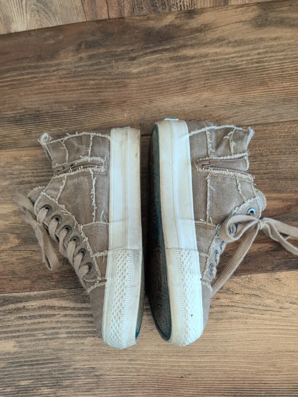 Blowfish Malibu Play Khaki Miami Lace-up Platform Mid Top Sneakers 8      581A